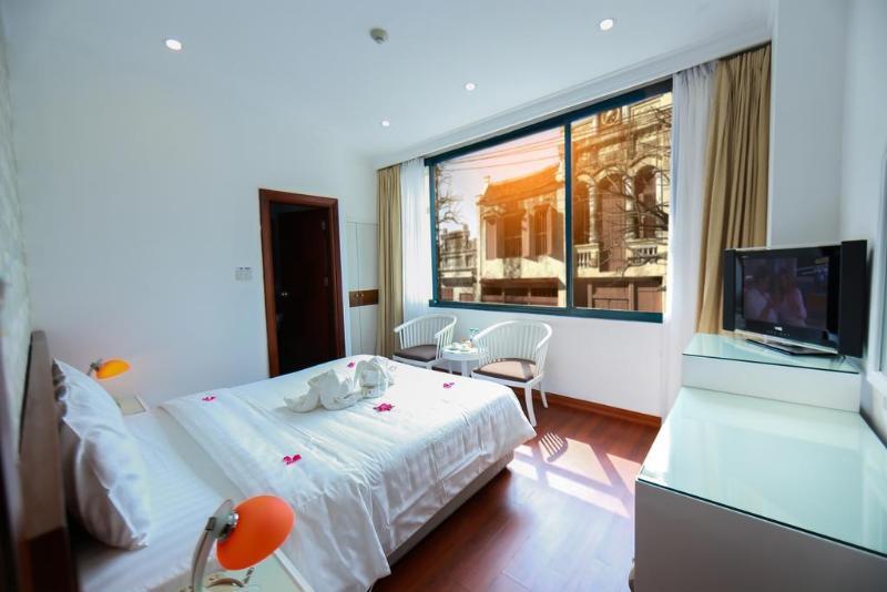 Tran Hotel Ханой Экстерьер фото